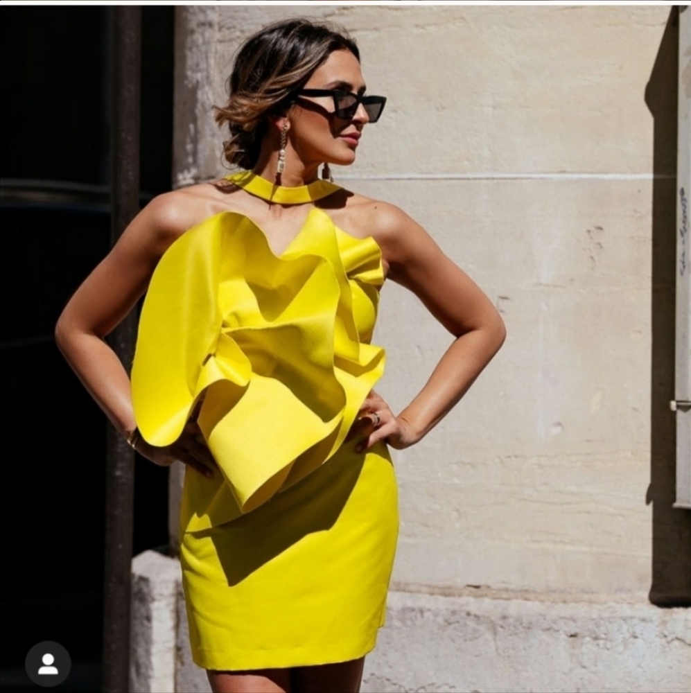 Zara Voluminous Mini Dress Limited Edition 3341/662 Size S Yellow